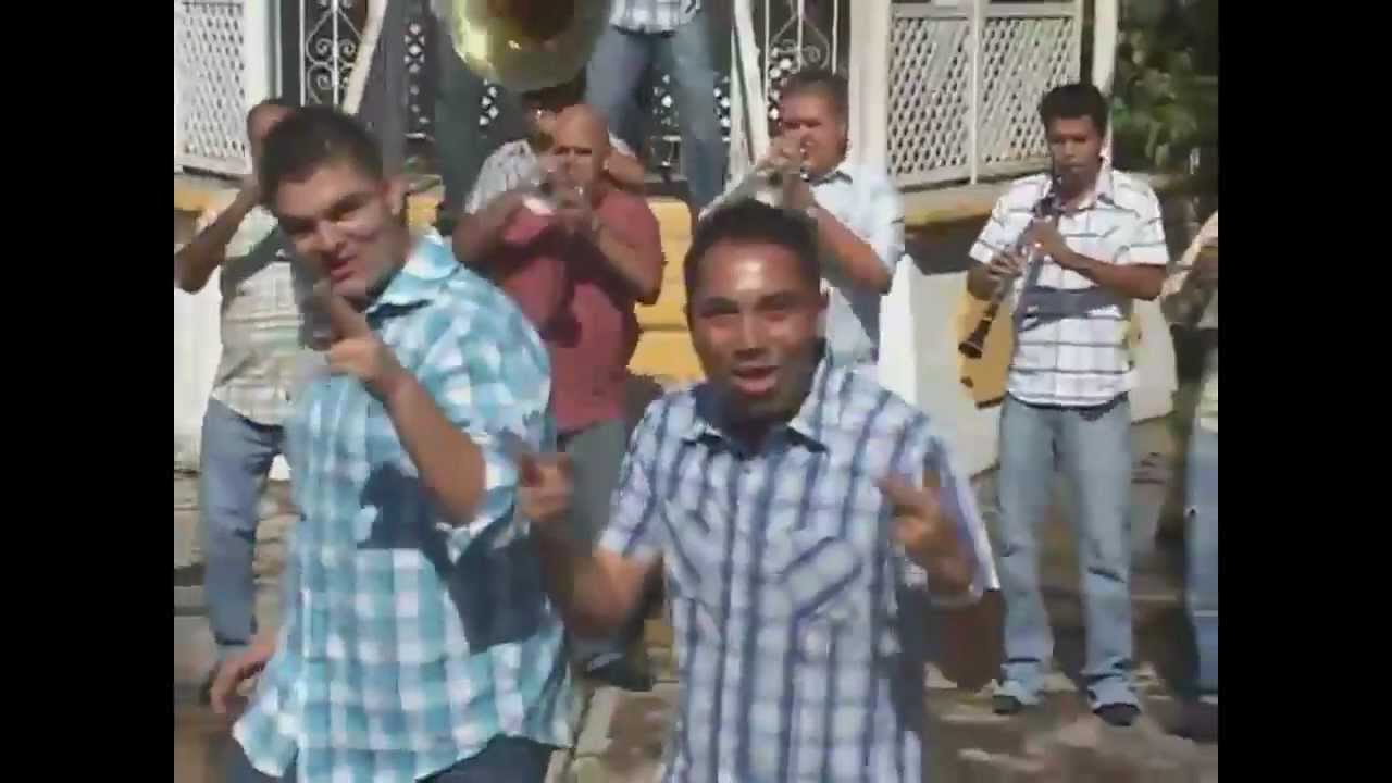 Banda Rancho VIejo Como Tortilla Al Comal Video Oficial HD (Epicenter