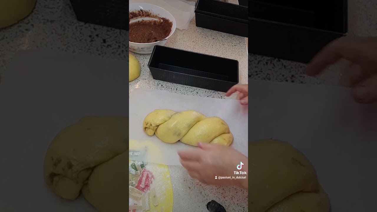 Cum punem  cozonacul  în tavă!