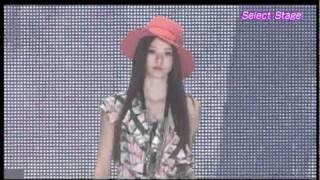 香里奈 in Tokyo Girls Collection 2011 S/S - YouTube