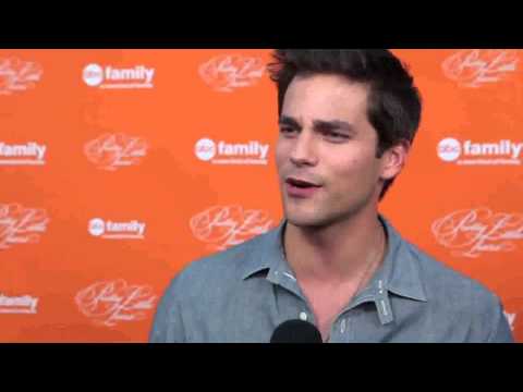 Intervista a Brant Daugherty aka Noel Khan Sub Ita