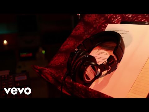 Maroon 5 - Red Pill Blues (Behind The Scenes)