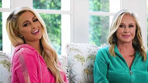 Paris Hilton, Kathy Hilton & Nicky Hilton Play the Shoe Game