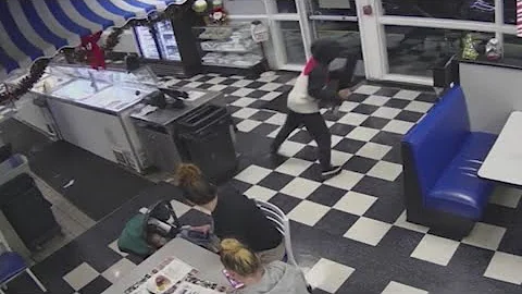 Person robs Leatherby’s Family Creamery Arden location