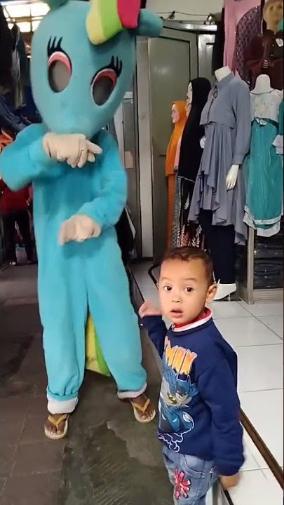 Duet Ama Om Badut Kuda Poni