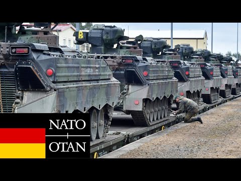 Видео: Бронирани превозни средства Лек пехотен танк и Лек снабдителен танк (Великобритания)