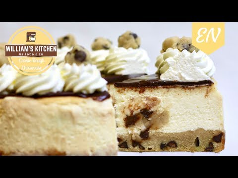 Video: Wie Man Chocolate Chip Cookie Cheesecake Mit Beerensauce Macht