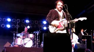 Video thumbnail of "The Mavericks - Blue Spanish Eyes - Oh What a Thrill"