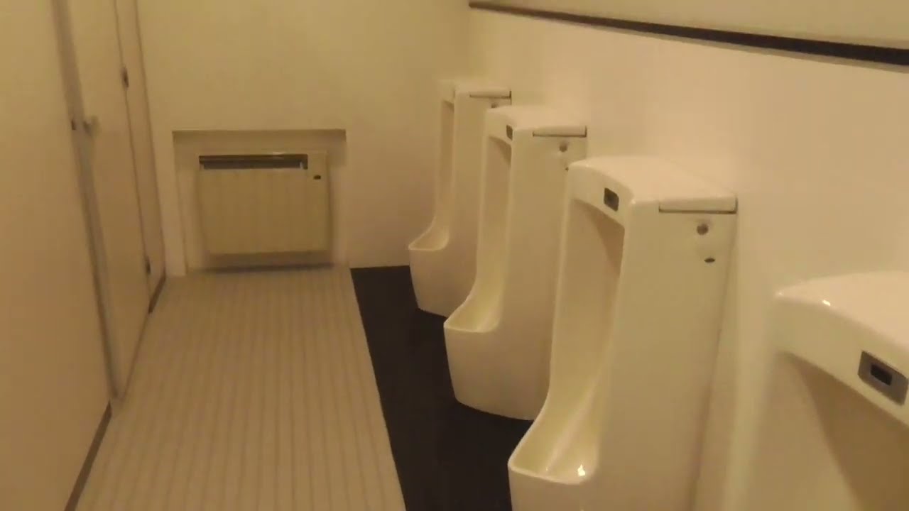 野外トイレ　男子トイレ Amazon.co.jp: 男性用トイレ小便器 男性用水なし小便器（蓋付き） 仮説