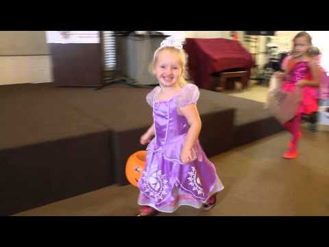 10/30/13 Preschool Halloween Parade at Heathrow Christian Academy