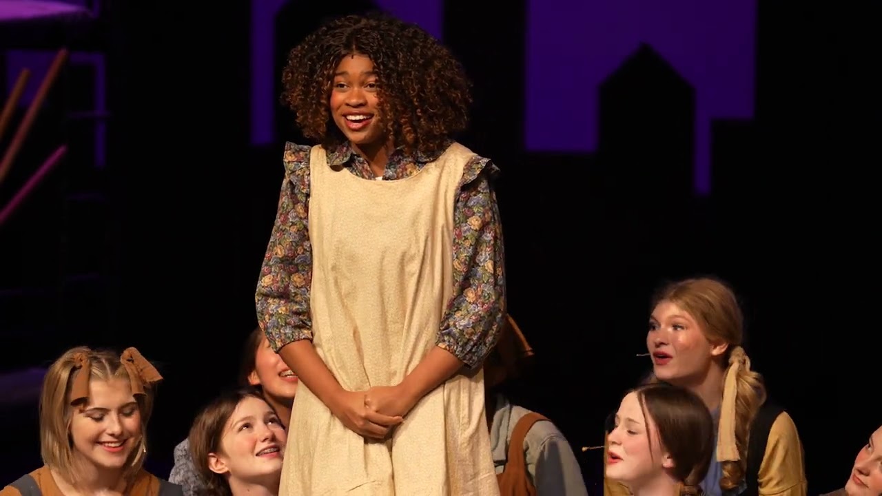 Annie Jr Presented by Midlothian High School Theatre Department
