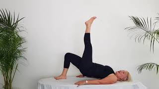 Pilates exercise #30 - Reverse Curl with Bridge