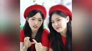 Hyunjin & Olivia Hye Moment