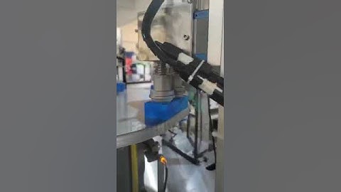 Fully automatic nebulizer cup assembly machine