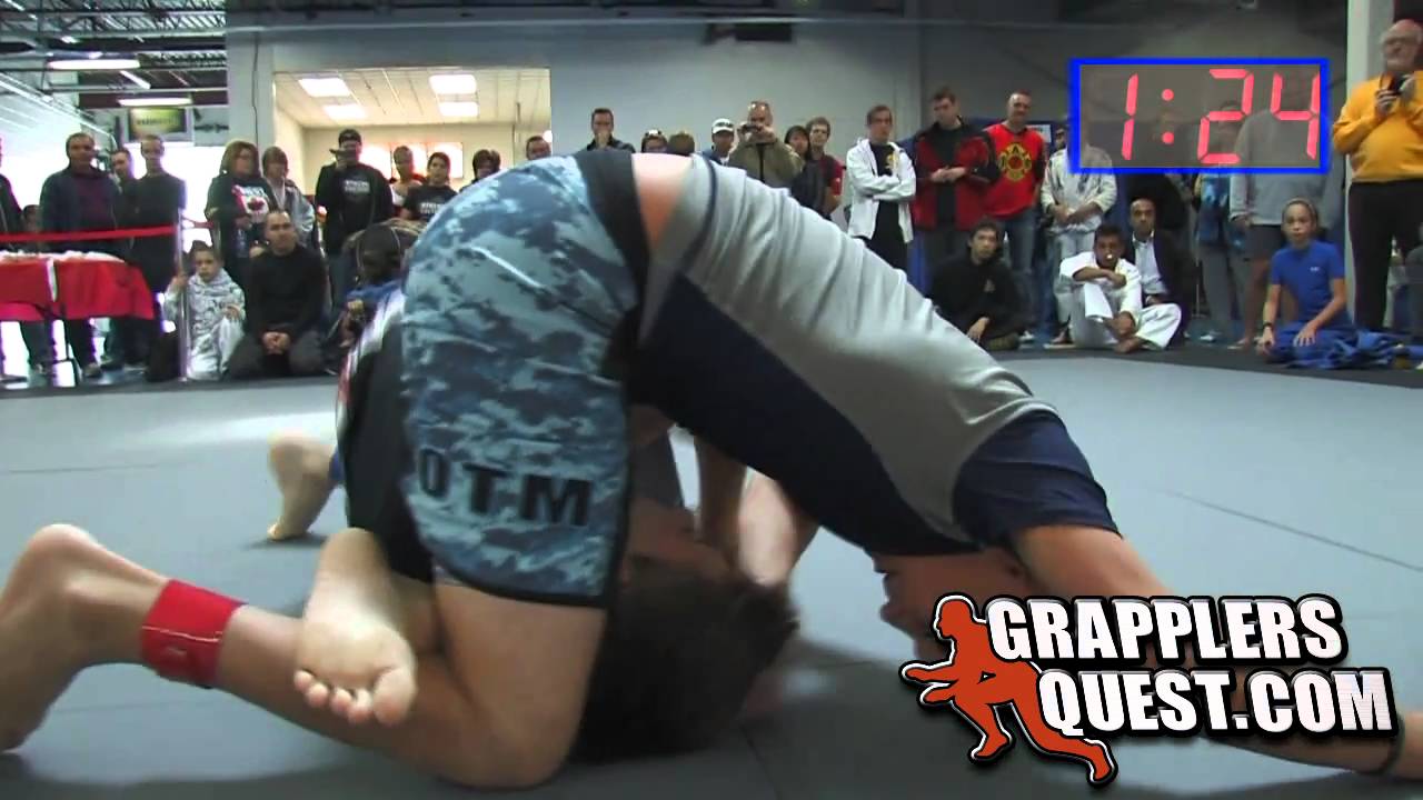 Kid Phenoms! Jean-Paul Le Bosnoyani vs Austin Azzopardi at Grapplers Quest Canada