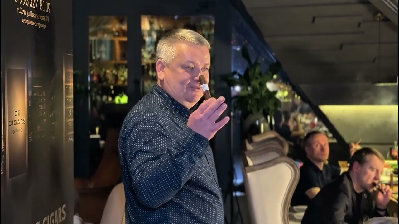 Очередной сигарный вечер в «Дюжина» ,в гостях представитель компании «Фортуна» и сигара Buena Vista 