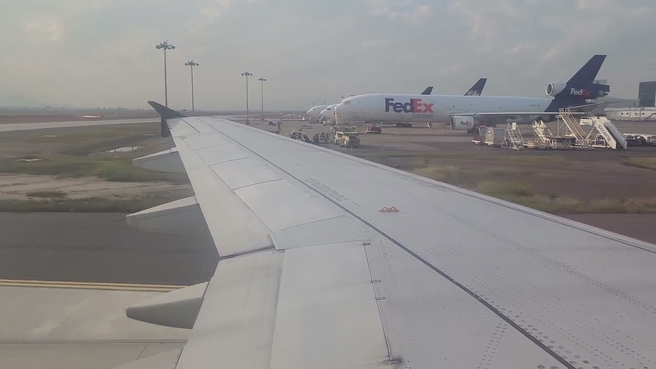 VOLARIS A320 CEO LANDING IN GUADALAJARA!!!!!