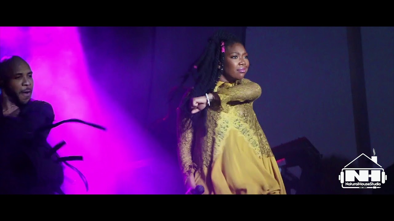 Brandy Live Performance At Beats By The Bay 2017 - YouTube