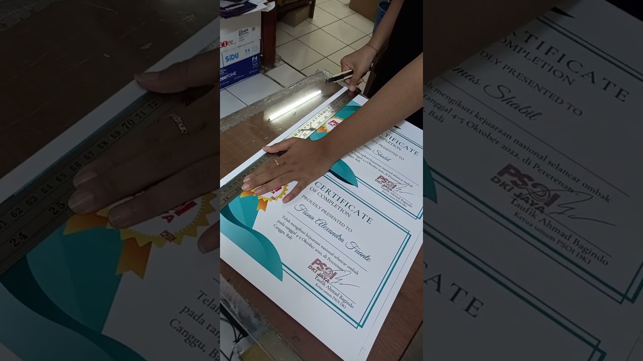 cetak sertifikat lomba piagam penghargaan bisa ditunggu di denpasar order wa 087764545107