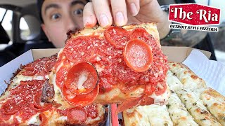 MUKBANG EATING RIA PIZZERIA CHEESY DETROIT STYLE PIZZA CHEESY BREAD STICKS EATING SOUNDS ASMR