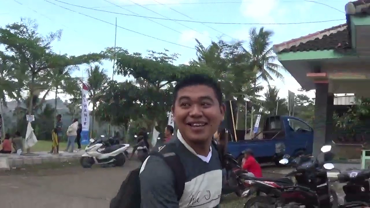 Lomba gerak jalan HUT RI bersama UPA SP Tanggunggunung start Ngrejo