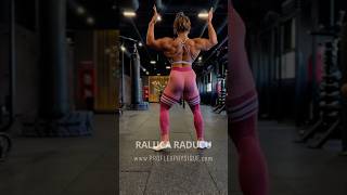 Posing Checkout (I) by Raluca Raducu #motivation #olympia