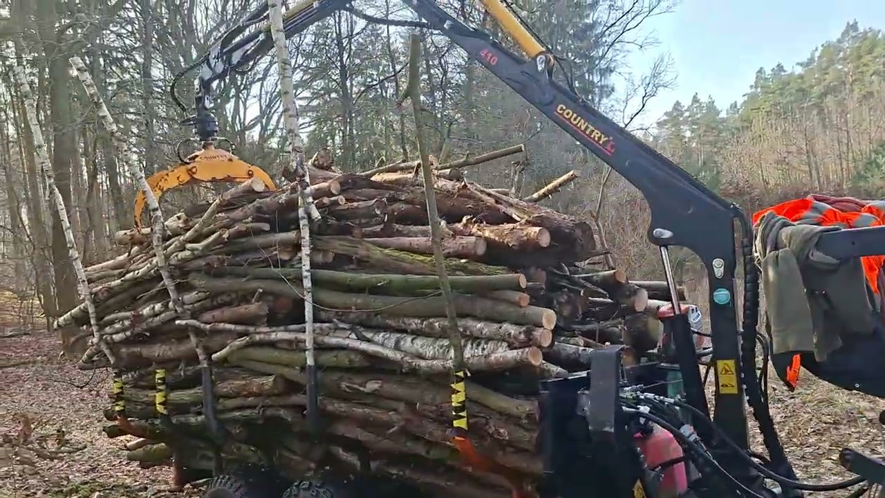 Zwożenie i układanie drewna gałęziowego dzień 3  27 02 2026