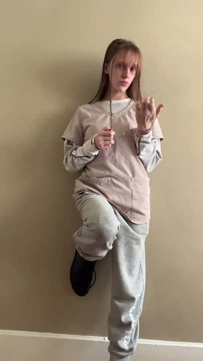 #oitnb #orangeisthenewblack #cosplay #redhead #petite #redhair #halloweencostume #halloween