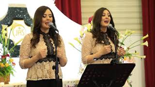 Video thumbnail of "حيّيت ملكة السّما"