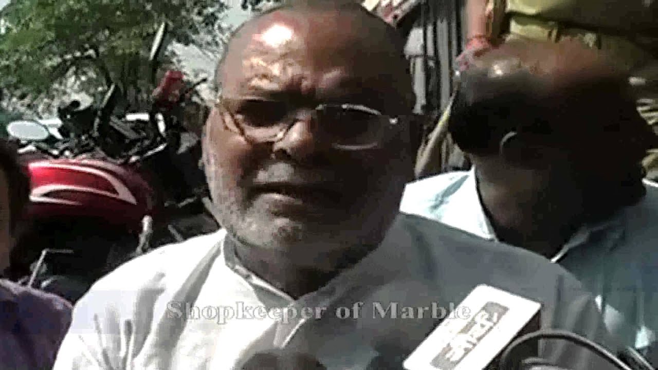 Income Tax Officials Raid - Live Uttar Pradesh