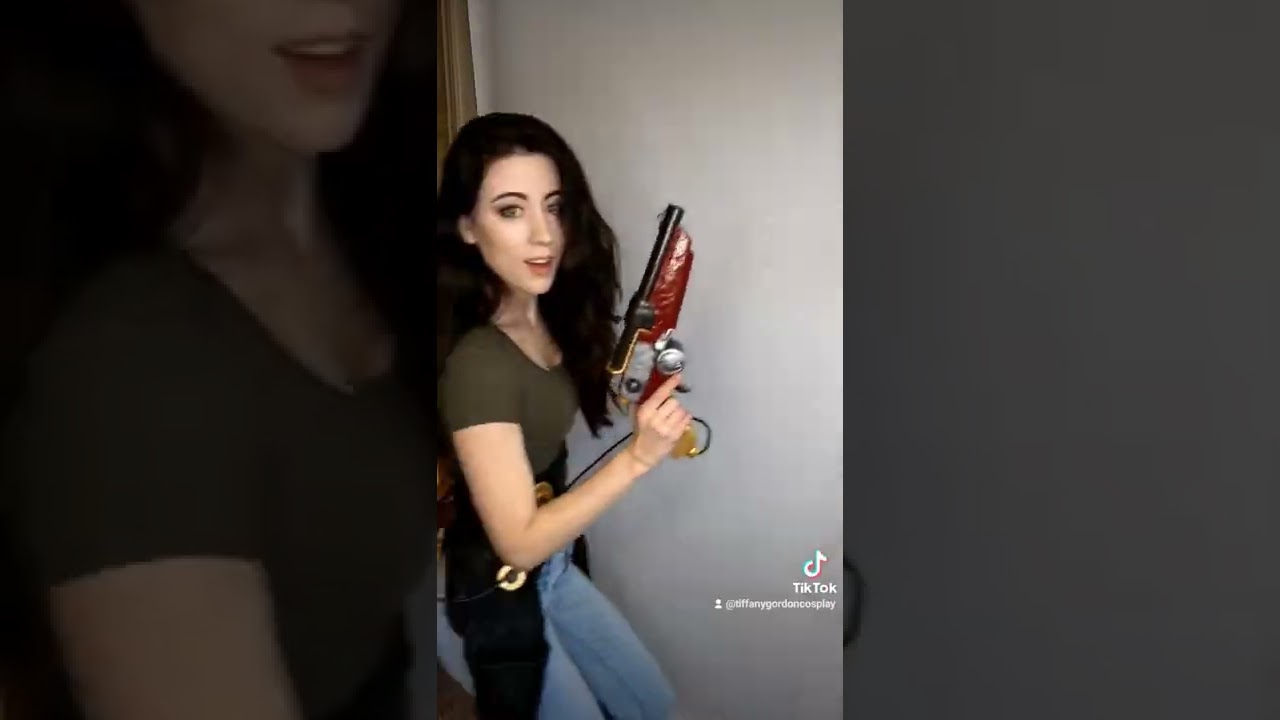 When he says he wants to see other... Weapons! Part 2 #cosplay #gaming #anime