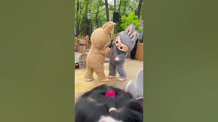 Labubu Funny #labubu #viralvideo #labubuunboxing #trending #popmart #labubudance #funny #new