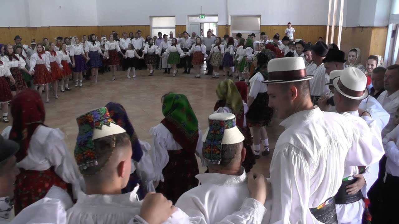 18 (9) ”JOC ÎN SAT” -SÂRBA, CU FRAȚII CHINDRIȘ ȘI ANDA HOROBA   FESTIVALUL ”NU VĂ UITAȚI CĂ-S MICUȚ”