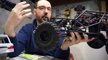 My First Axial RC!  Axial Wraith Spawn 2.2 Rock Crawler Unboxing - Netcruzer RC