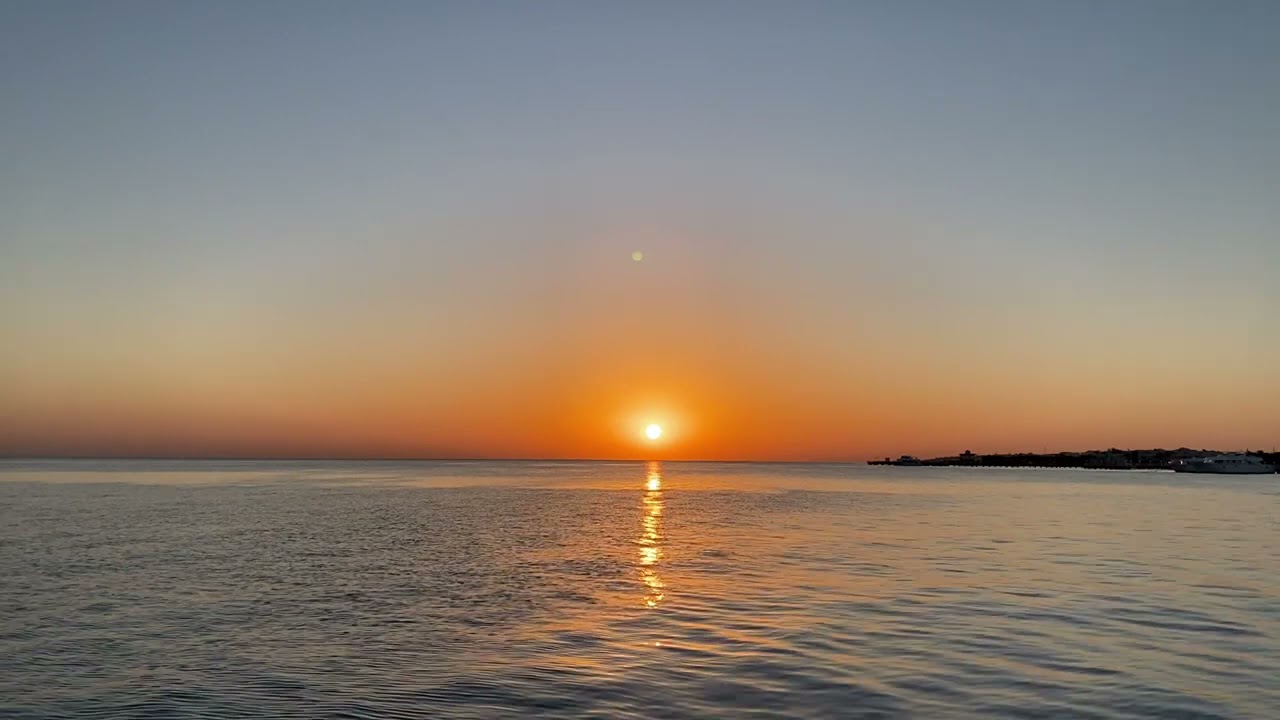 Йога-Нидра. Читает Ирина Шиляева - YouTube