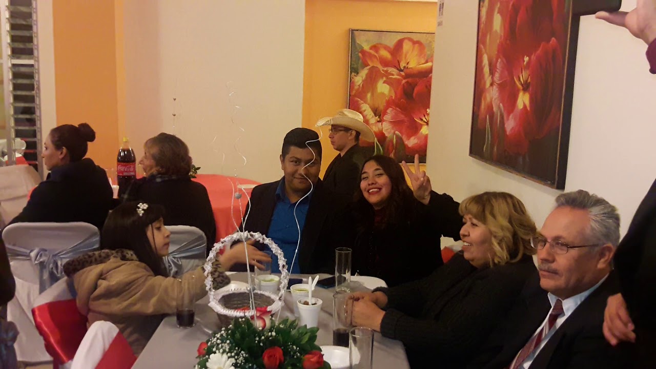 Mariachi rosa de saron - YouTube