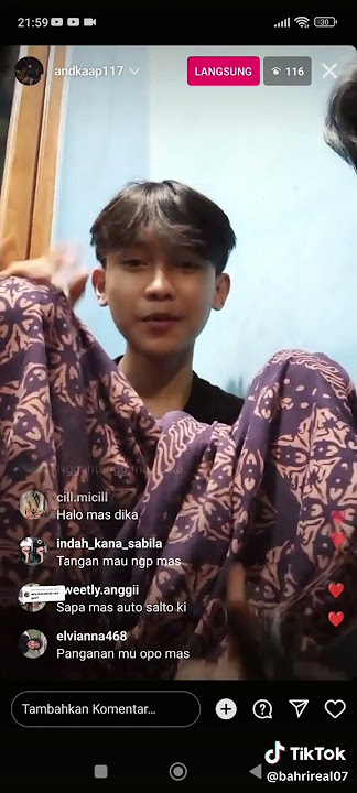 Tangan Nya Andika Sangat Ramah sekali . awal nya Mas boy , Isal , Mas pipin Sekarang Andika 😓🙏😑