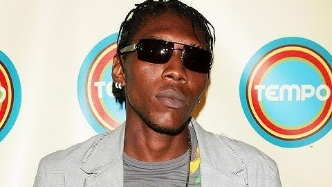Vybz Kartel - Gunshot [Redbull And Guinness Riddim] May 2014
