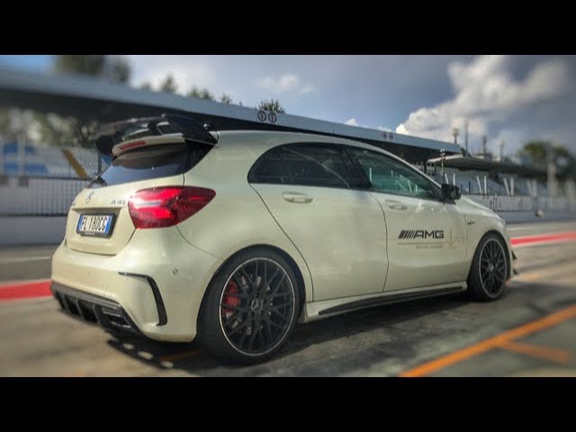 Mercedes Classe A45 AMG, 381 cv di potenza - Primo contatto - Info Utili