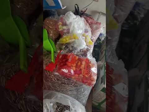 وفينا دين لأحد لمحلات يلي عدفتر