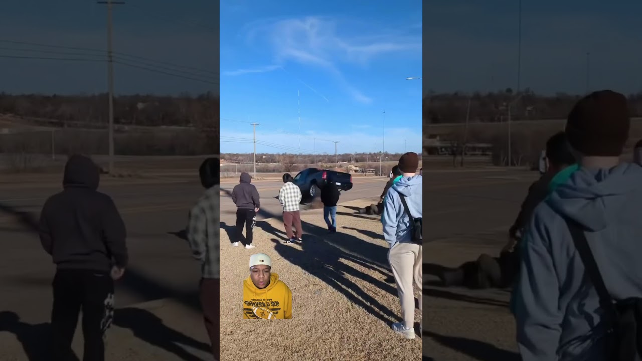 SUPERCHARGED DODGE RAM LOSES CONTROL! auf YouTube ansehen SUPERCHARGED DODGE RAM LOSES CONTROL! auf YouTube ansehen
