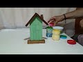Casinha pintada na madeira!!