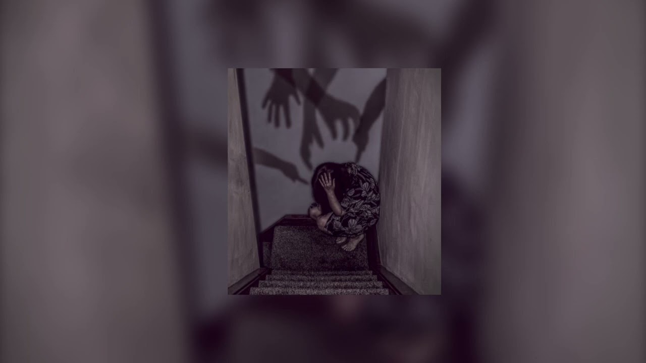 Crystal Castles - Leni (sped up)