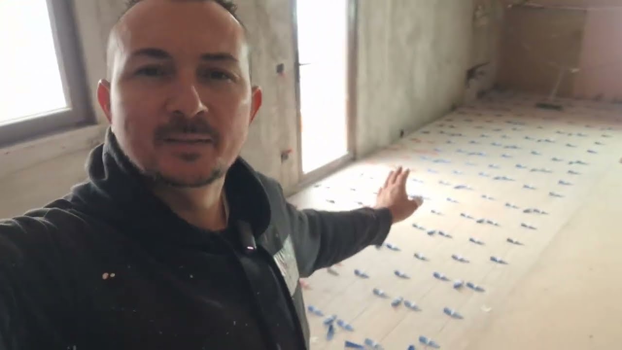 Amenajare sală,constructie nouă/Ep 15.Finalizare chituire gresie + montaj plintă 