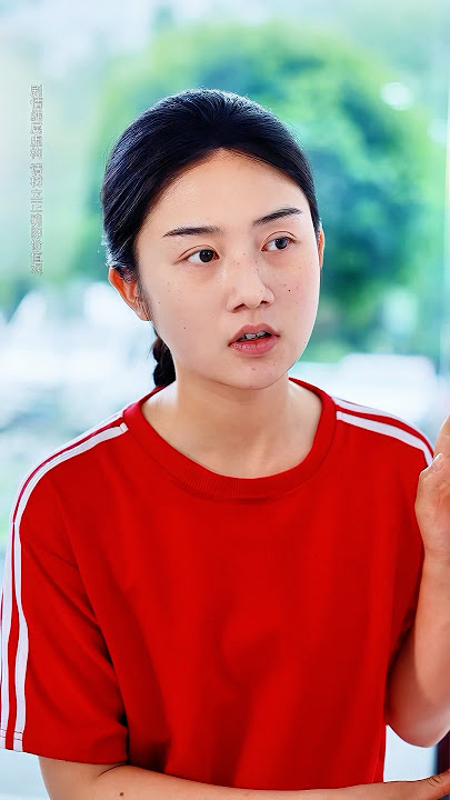 Rural Girl Defeats All, Overcomes 500-pound Racket and Dragon Serve!