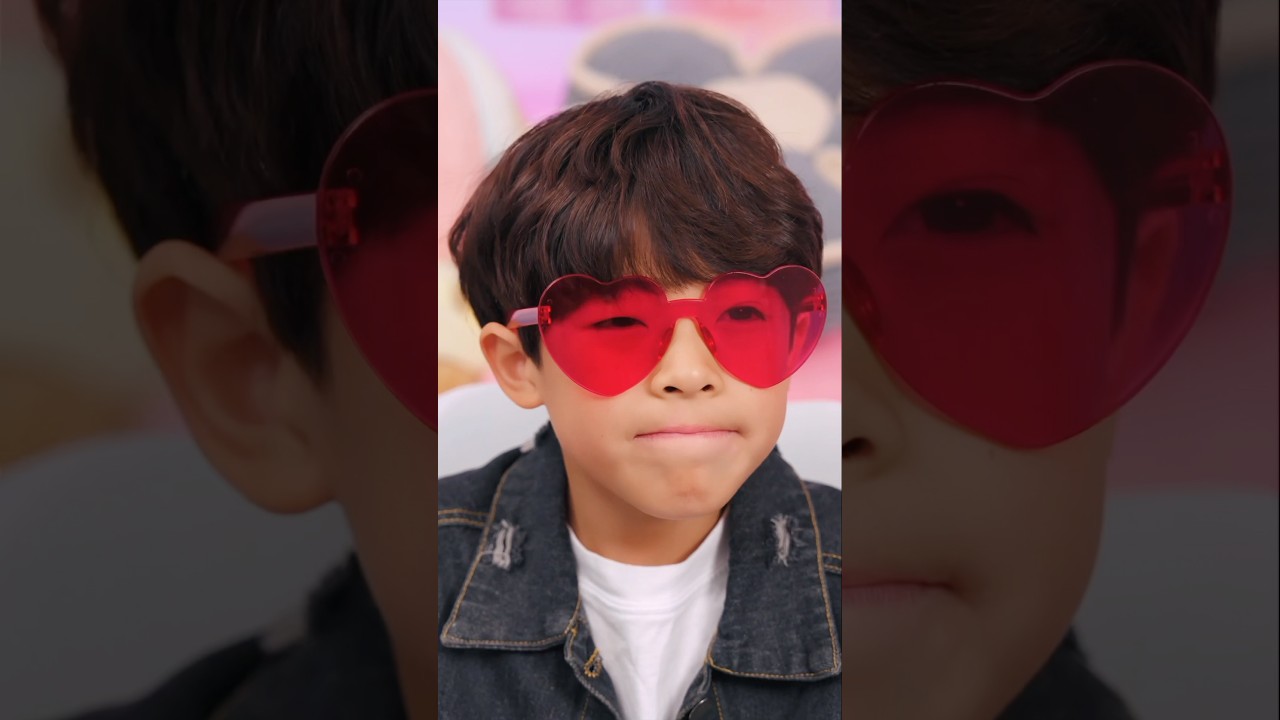 My Glasses Make You Fall in Love ❤️