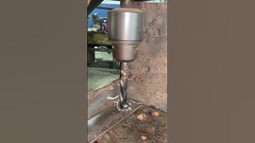 The process of making holes in iron using the drilling method #mechanic