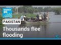 People scramble to flee Pakistan flooding • FRANCE 24 English