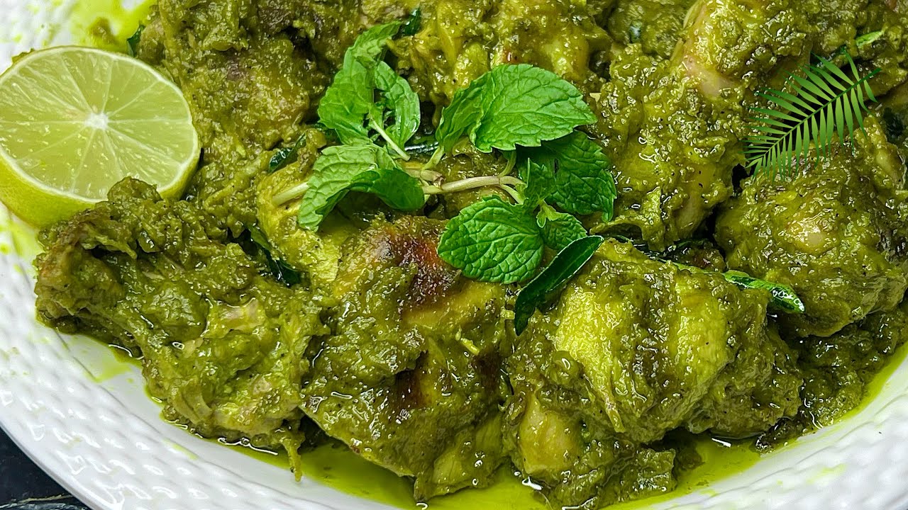 💚 HYDERABADI GREEN CHICKEN ROAST 💚  Wedding Special Green Chicken Fry - World Famous Recipe