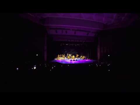 زي الهوا من حفلة علي الحجار بمكتبة الإسكندرية