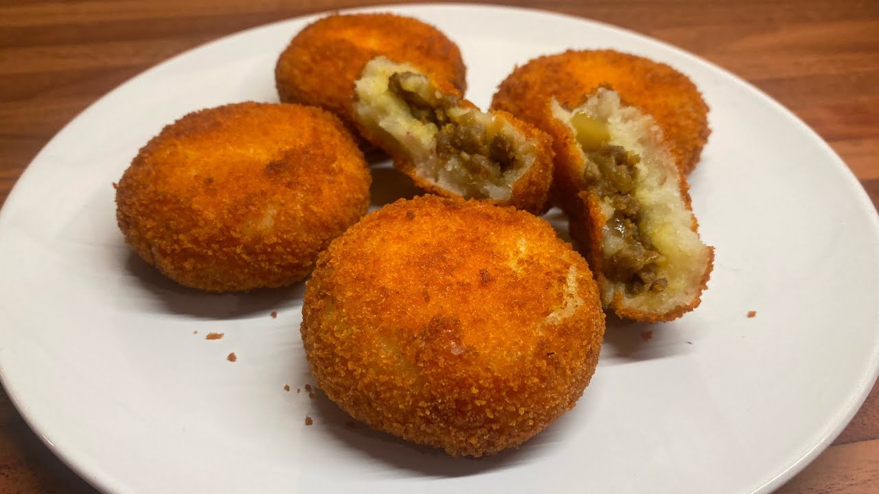 (Keema)Mince stuffed Aloo chops-ক্ষিমা ভরা আলু চপ। 